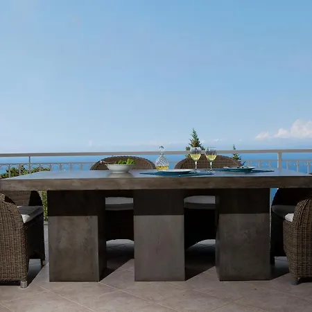 شقة Amalia Exanthia