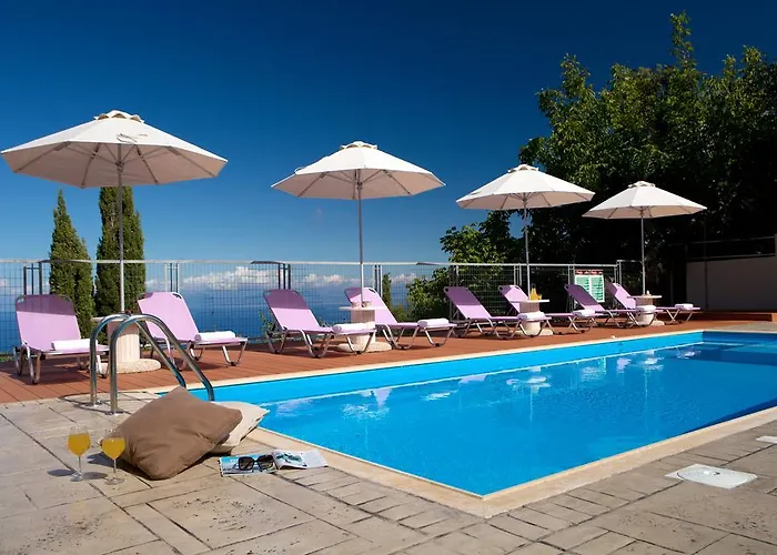 Amalia Apartment Exanthia